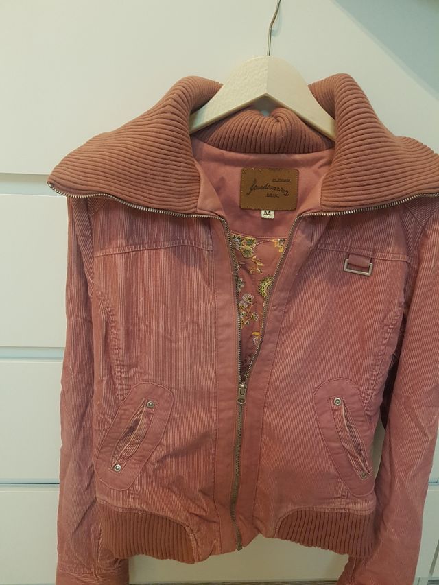 Cazadora Rosa de pana