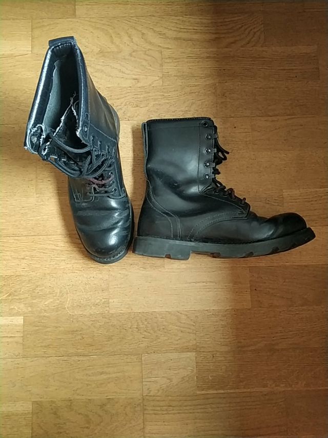 Botas negra militar número 40