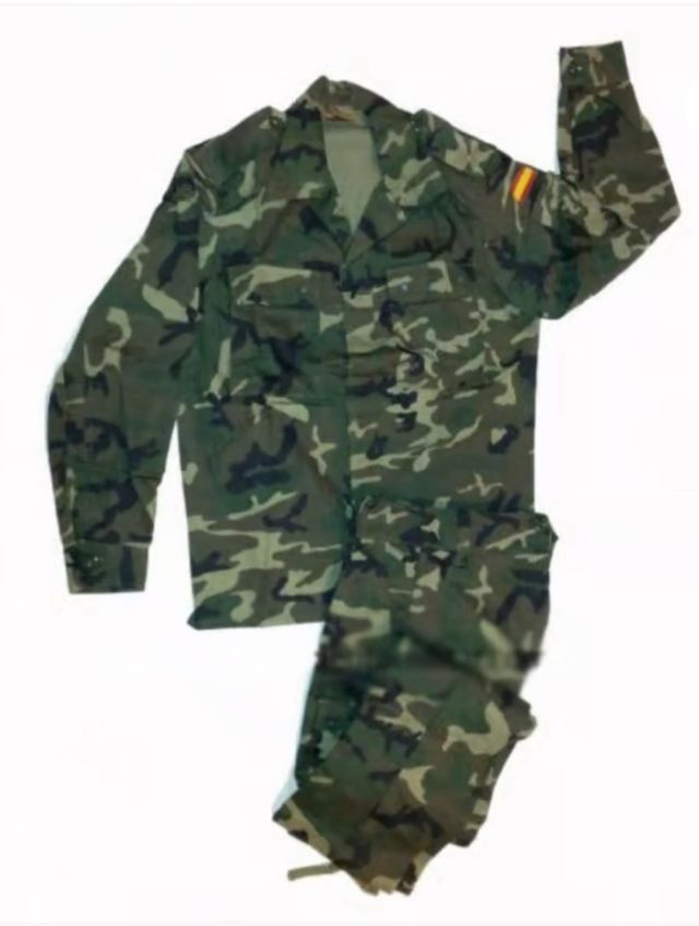 Uniforme militar boscoso