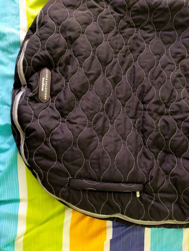 Saco negro y gris universal para cochecito