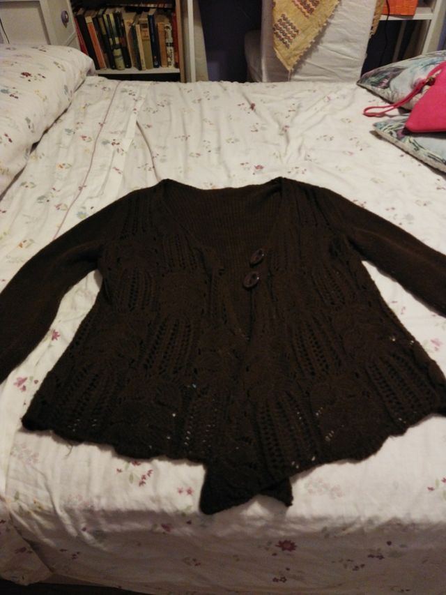 chaqueta marrón de entretiempo