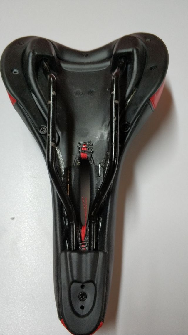 Sillín de bicicleta de spinning, sin apenas uso