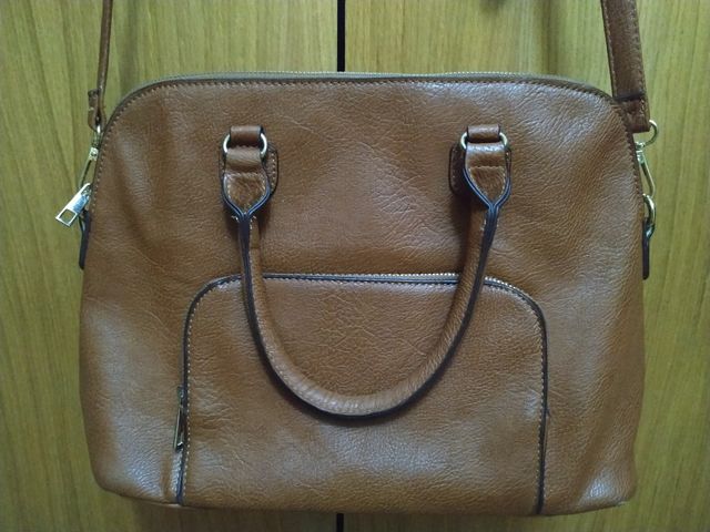 Bolso Stradivarius casi nuevo
