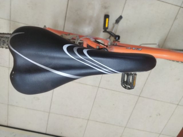 Bicicleta de 26'' para chica.