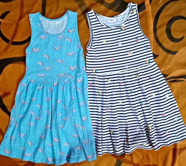 Vestidos playa niña Sfera de segunda mano por 10 EUR en Azuqueca