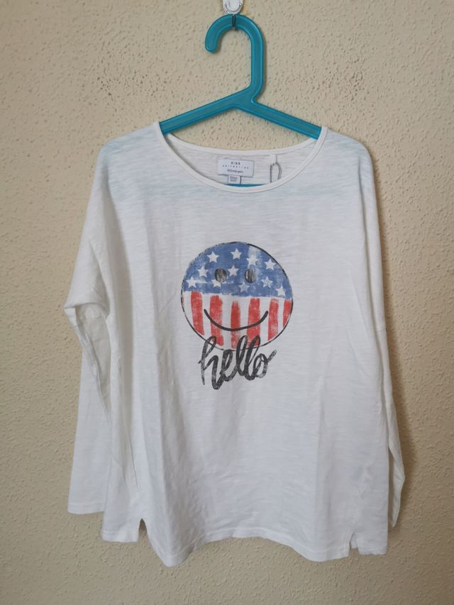 Camiseta niña talla 11-12 años nueva.