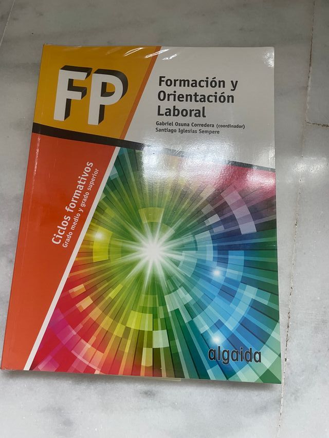 Libro de Formación y orientacion laboral para FP