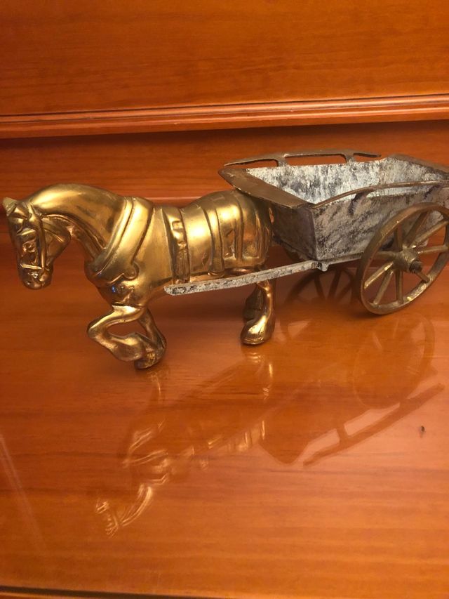 Carro de bronce