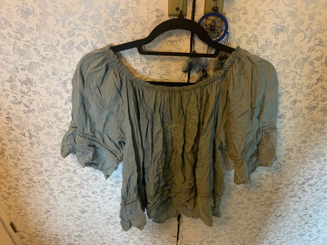 Blusa hombros descubiertos