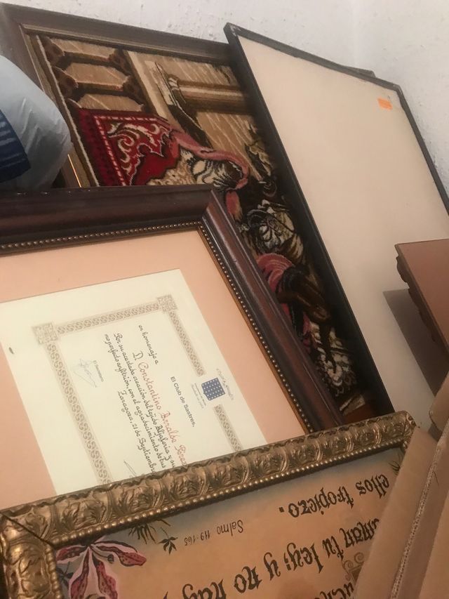 Cuadros ay varios tamaños. Pregunten. Cuál les int