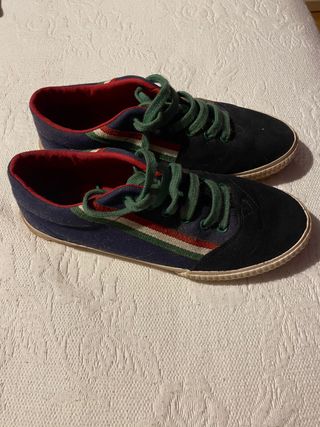 Zapatillas El Ganso (mujer y hombre) de segunda mano por 20 EUR en  Villaviciosa de Odón en WALLAPOP