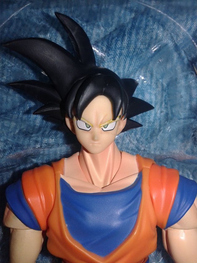 Son Goku Sh figuarts  1.0 "custom"