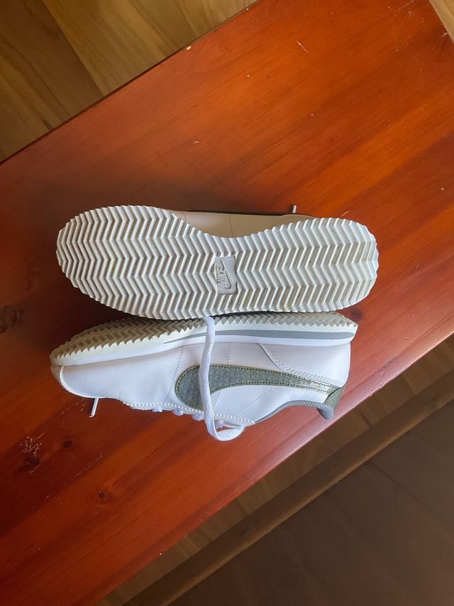 Zapatillas nike cortez blancas