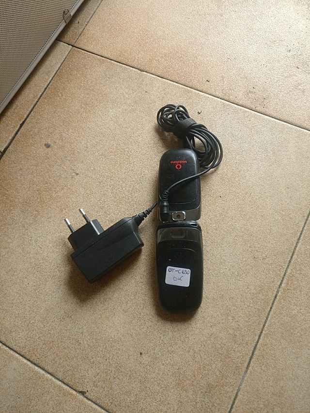 Telefono cellulare vintage Alcatel OneTouch OT-C630