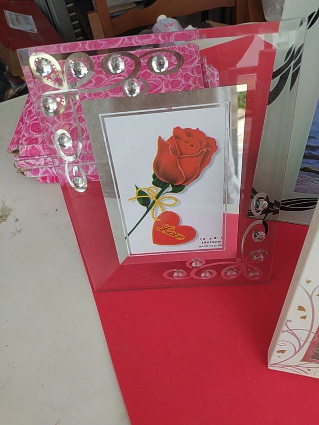 porta fotos nuevo 4€, 3 x10€