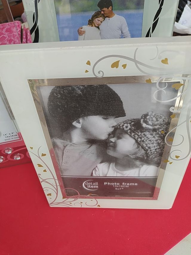 porta fotos nuevo 4€, 3 x10€