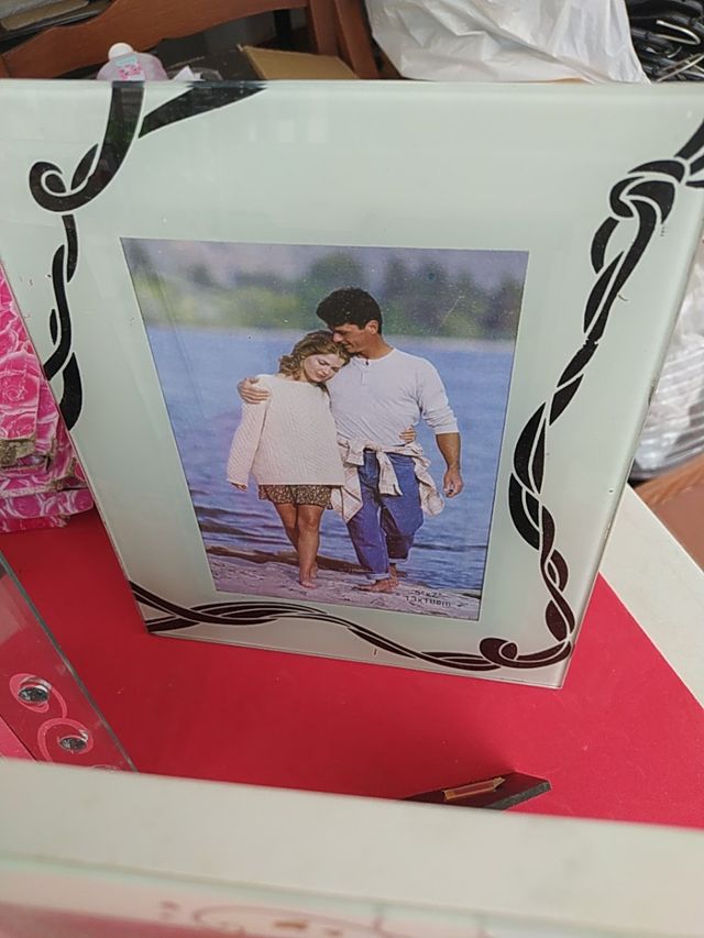 porta fotos nuevo 4€, 3 x10€