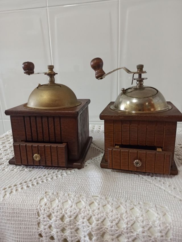 Molinillos de café a 25€ cada uno, buen estado
