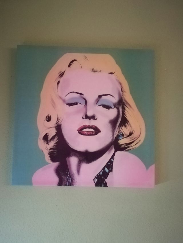 Cesta colgante para baldas