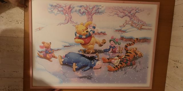 Cuadro con marco rosa, póster winnie the pooh