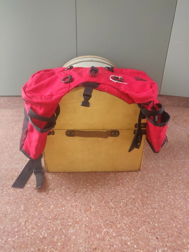 Alforjas Perro mediano-grande marca WENDAHA,-Usa