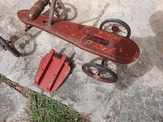 coche pedales antiguo, creo sauquillo o sport