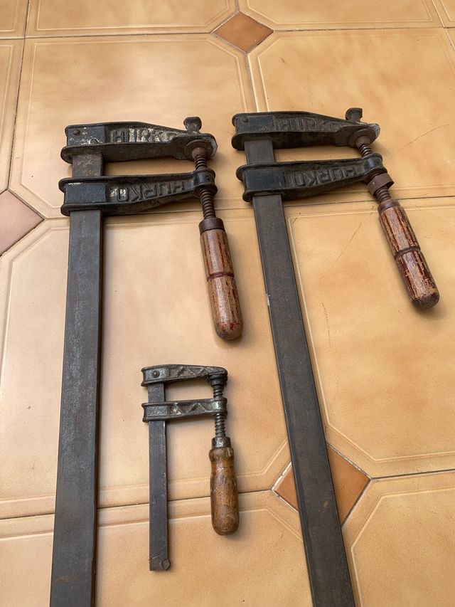 Aprietos Sargentos HURKO