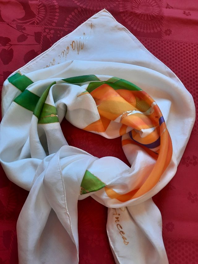 Pañuelo seda pintado a mano
