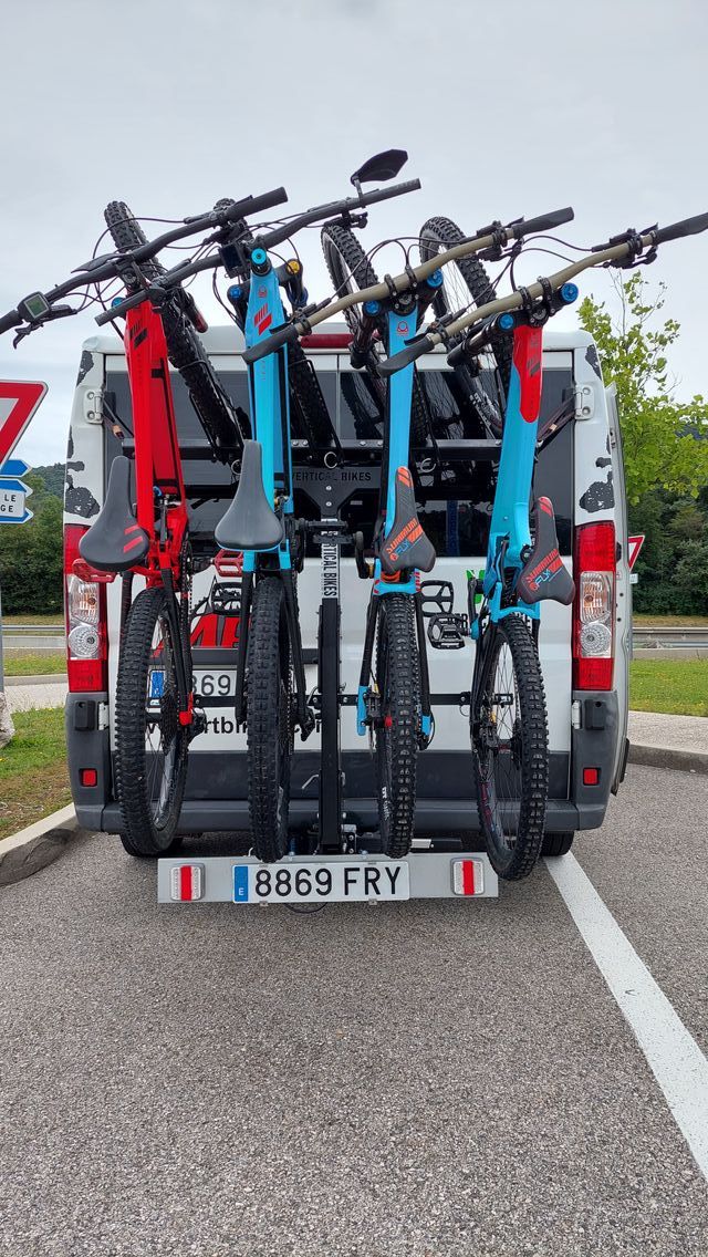 Portabicicletas E-bikes y MTB.