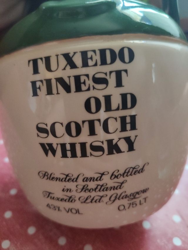 Jarra coleccionista Tuxedo