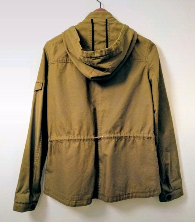 Sahariana verde militar