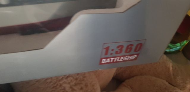 Batettlesship en su caja