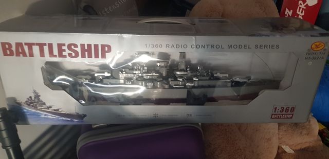 Batettlesship en su caja