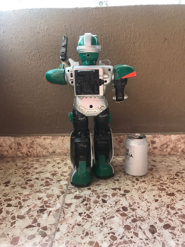 Robot retro 90 anime japon