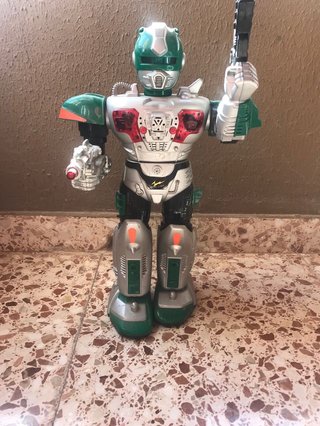 Robot retro 90 anime japon