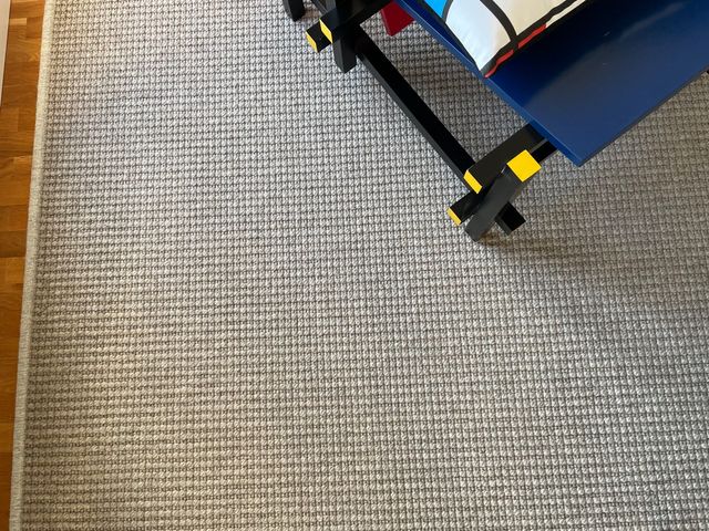 Alfombra KP, modelo Trikot. 100% lana virgen