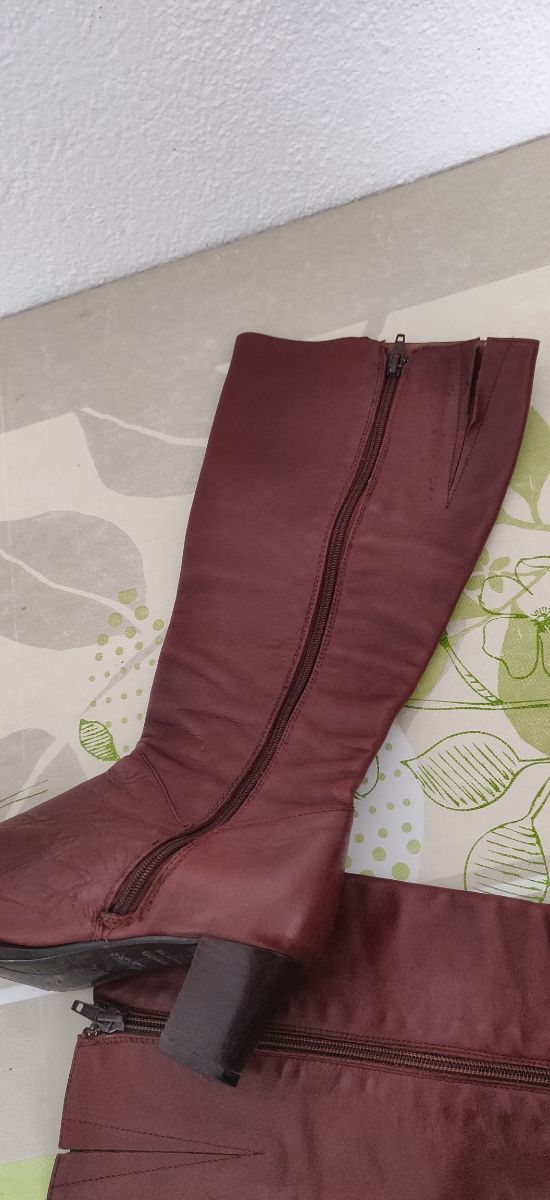 Botas altas de mujer y de piel, Wonders, N38