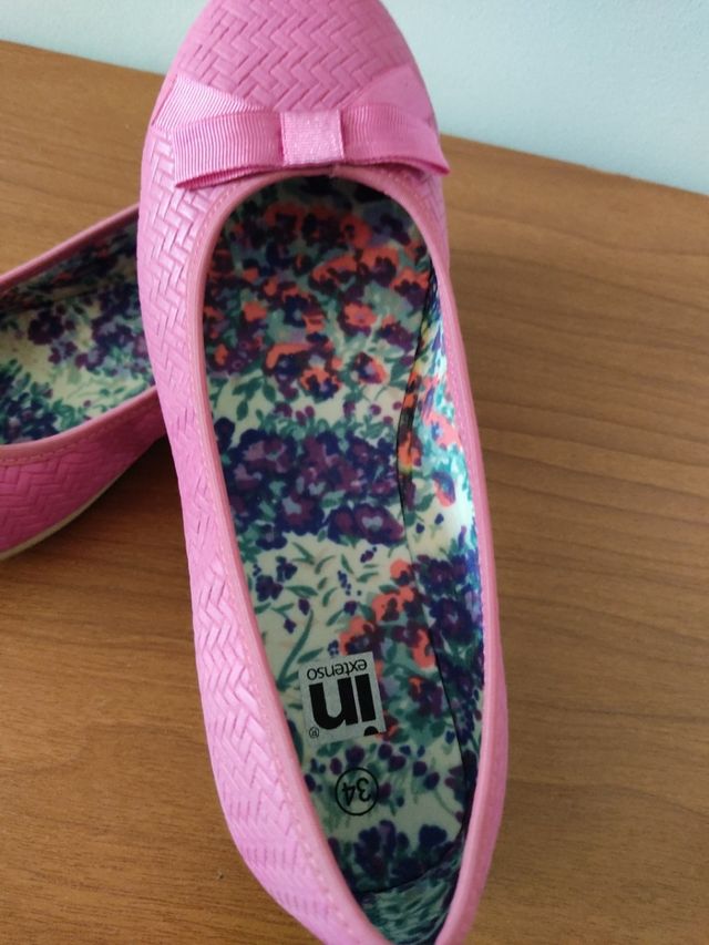 Manoletinas rosas. Talla 34. A estrenar.