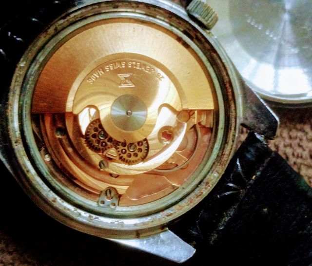 reloj Edox automático 25j