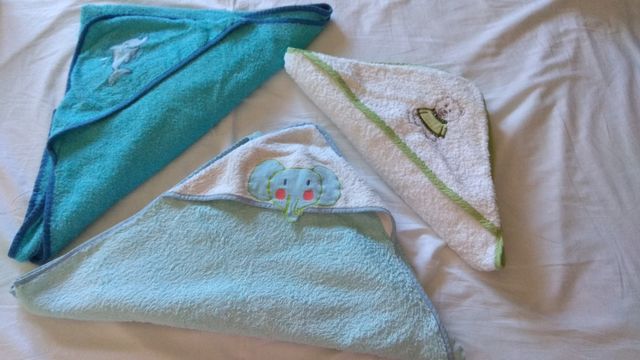 Pack 3 toallas infantiles con capucha