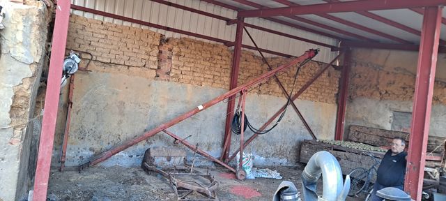 Sinfín hidráulico. Negociable.