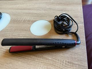 Plancha ghd scarlet jemella limited 5.0 de segunda mano por 85 EUR en  Torremolinos en WALLAPOP