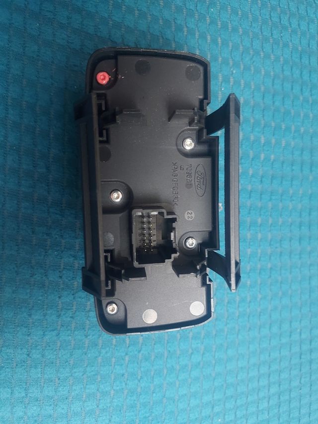 botonera luces ford fiesta