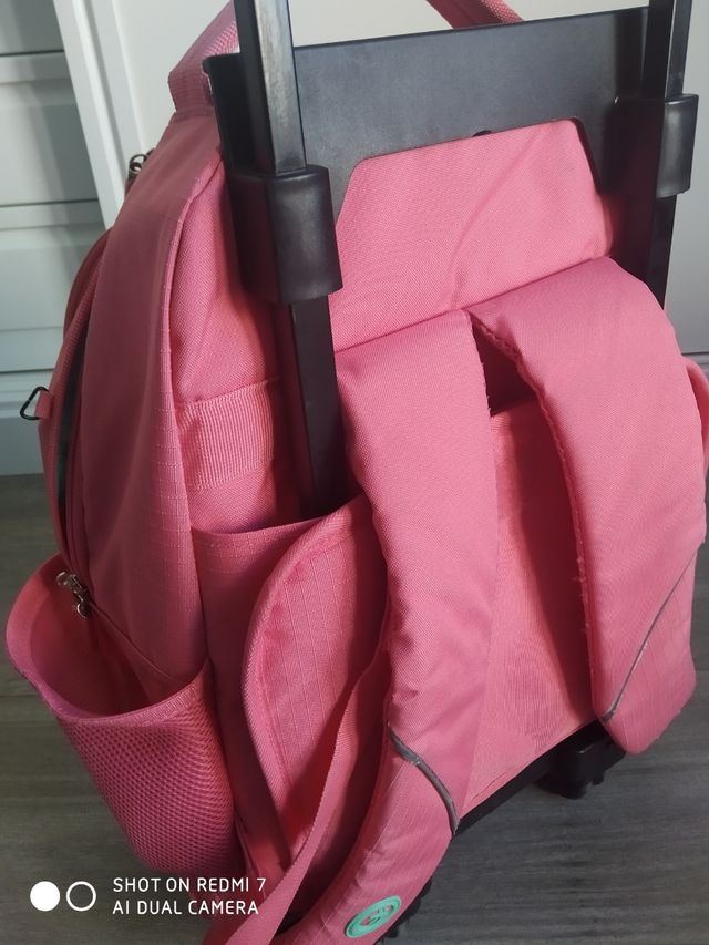 mochila con carro totto