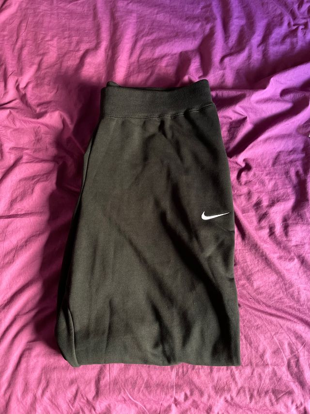Nike pantalones