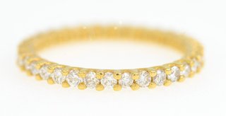 Anillo de oro de 18 kt con diamantes