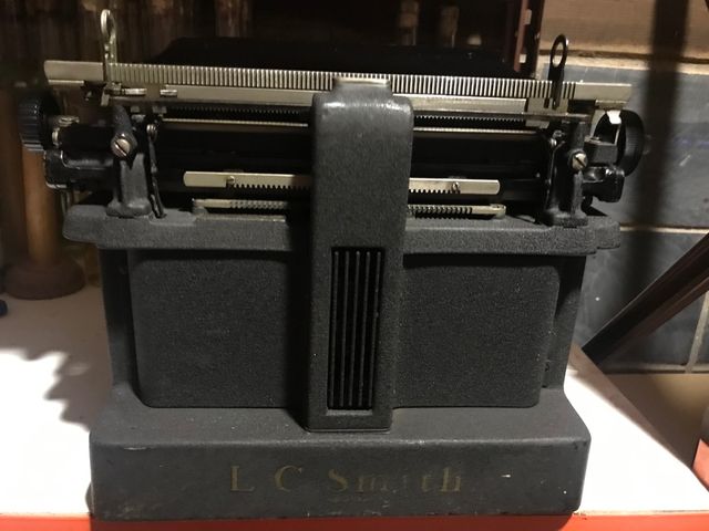 Máquina escribir antigua