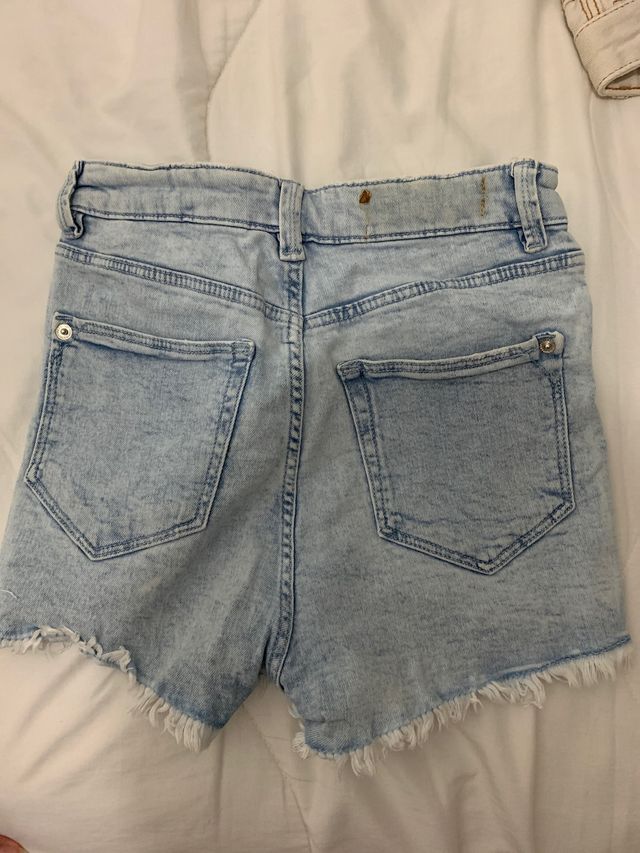 Pantalon vaquero corto