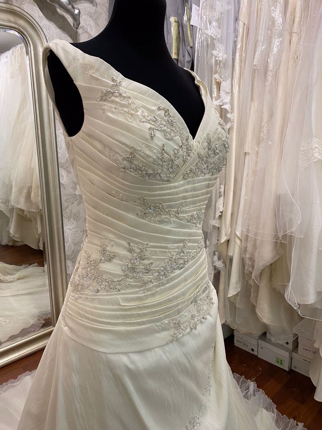 ALQUILER Vestido Novia