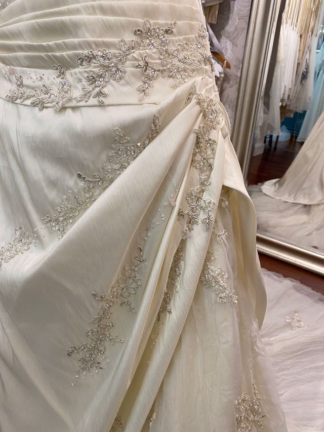 ALQUILER Vestido Novia